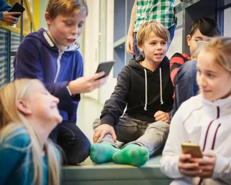 The Scandinavian nation to Implement Nationwide Cellphone Prohibition in Classrooms