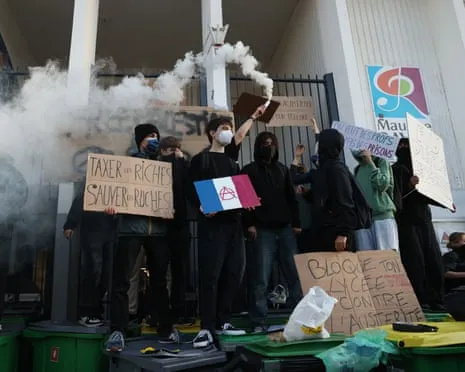 Recently Appointed France's PM Under Mounting Scrutiny as Nationwide Protests Paralyze Schools and Transport