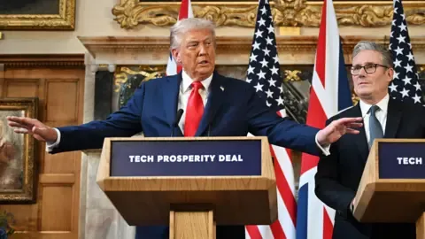 Trump Suggests Keir Starmer May Employ Armed Forces to Manage UK Borders